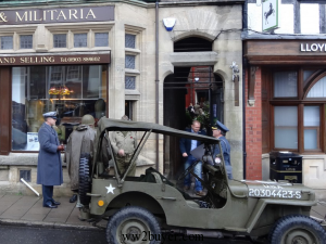 militaria dealers