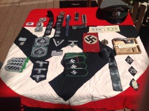 Verbot des Verkaufs der nationalsozialistischen Militaria.